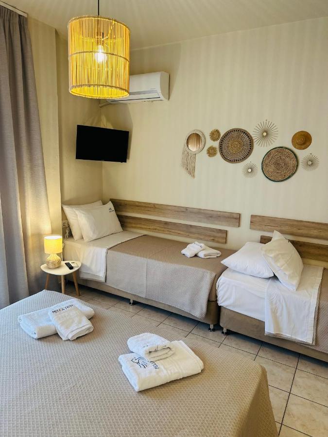Pella Hotel - New نيوس مارماراس المظهر الخارجي الصورة